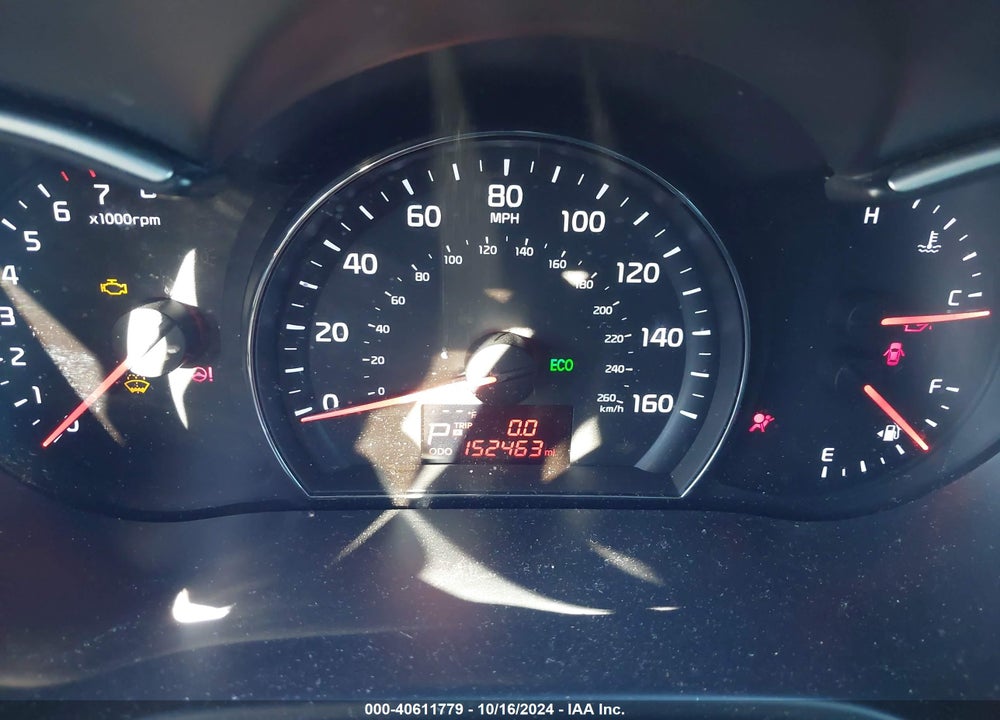 2014 KIA SORENTO LX V6 VIN: 5XYKTDA77EG459594