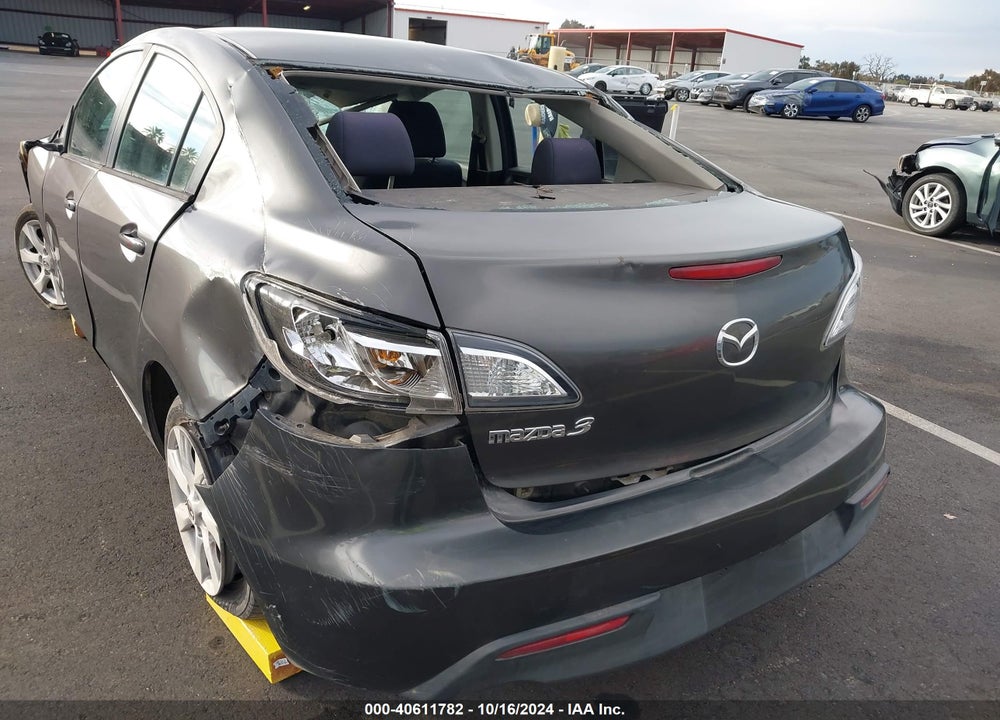 2011 MAZDA 3 I TOURING VIN: JM1BL1VG7B1402574