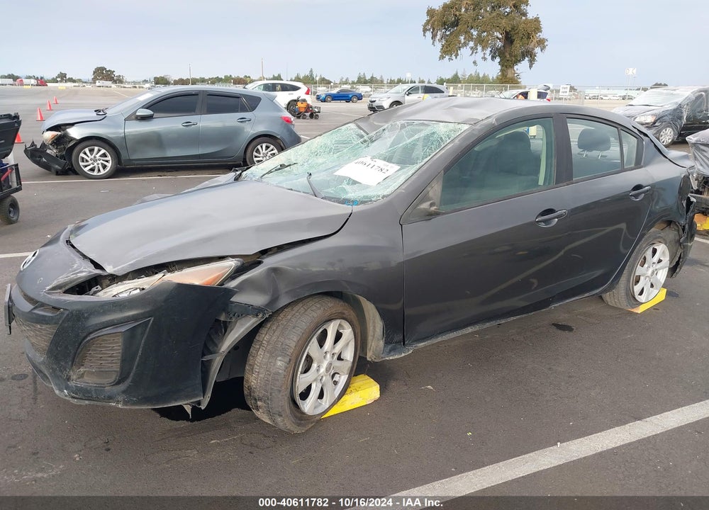 2011 MAZDA 3 I TOURING VIN: JM1BL1VG7B1402574