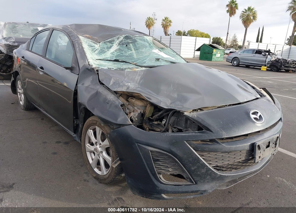 2011 MAZDA 3 I TOURING VIN: JM1BL1VG7B1402574