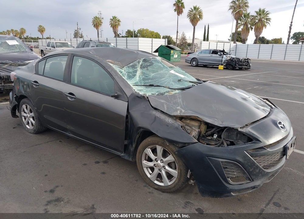 2011 MAZDA 3 I TOURING VIN: JM1BL1VG7B1402574