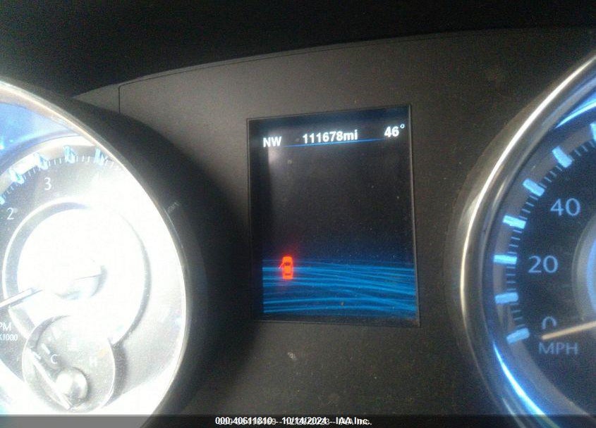 2013 CHRYSLER 300C VIN: 2C3CCAET9DH661710