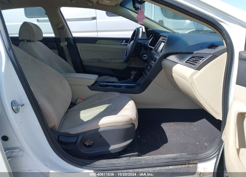 2016 HYUNDAI SONATA SPORT VIN: 5NPE34AF9GH305310