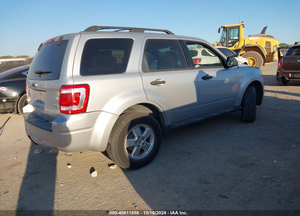 2011 FORD ESCAPE XLT VIN: 1FMCU0DG3BKA53299