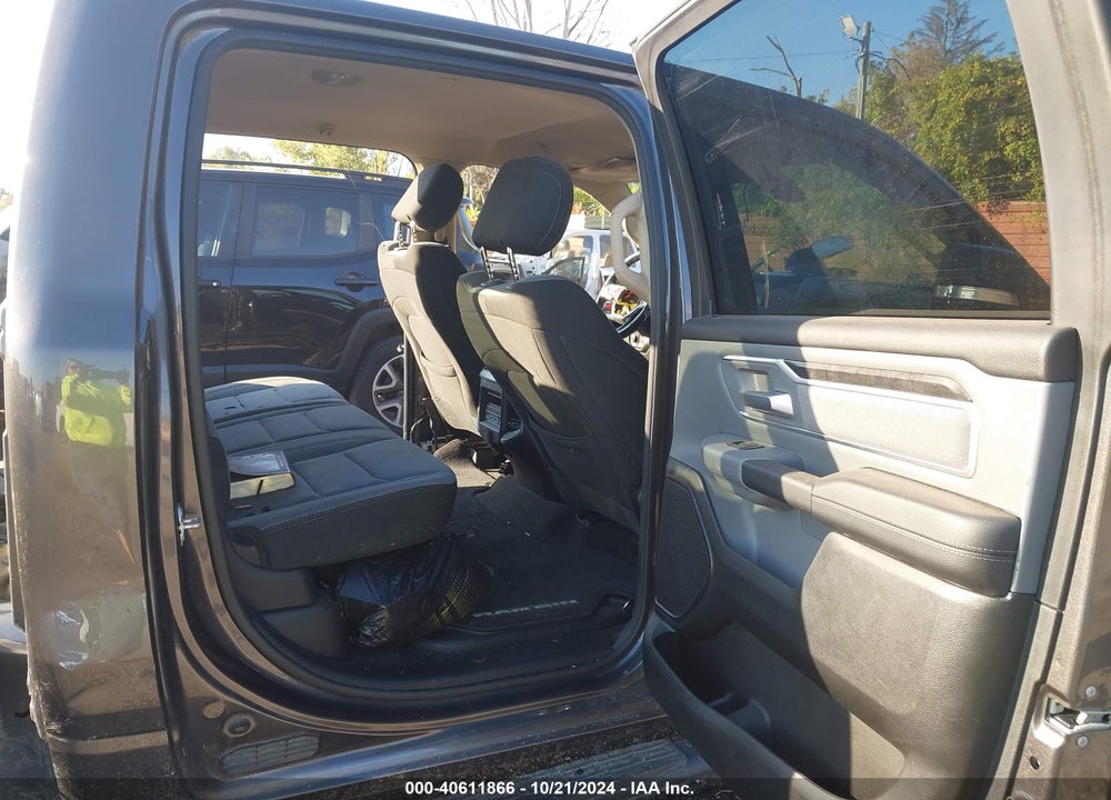 2020 RAM 1500 VIN: 1C6SRFFTXLN167581