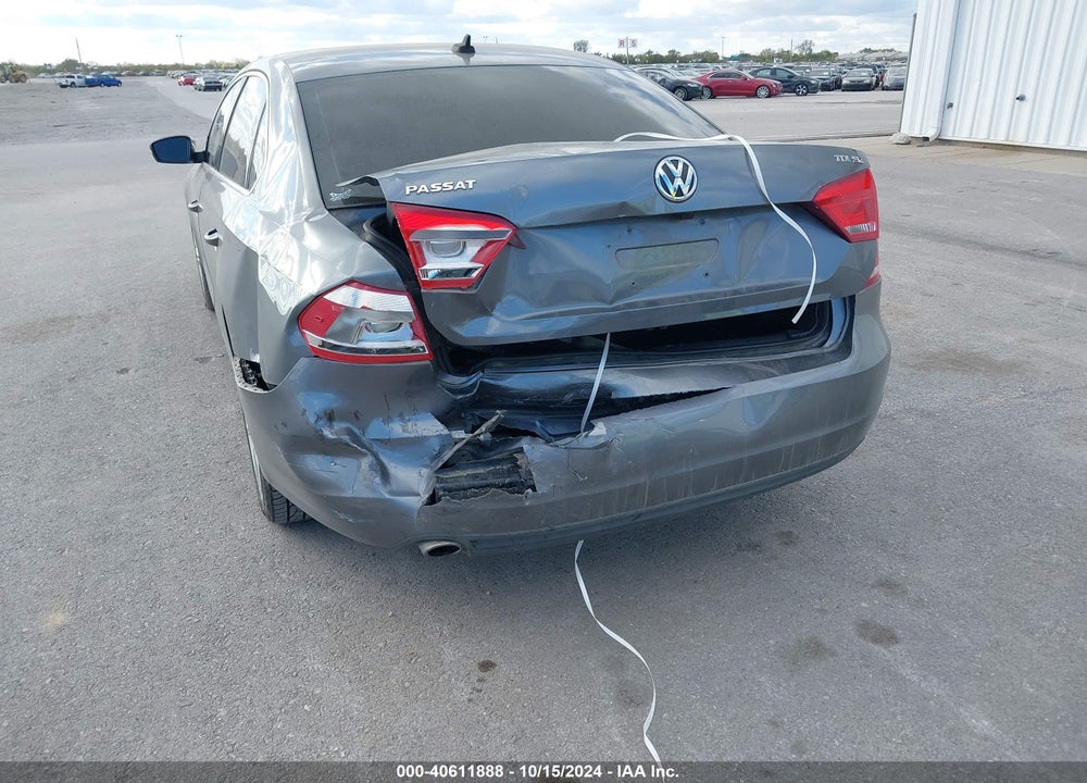 2014 VOLKSWAGEN PASSAT 2.0L TDI SE VIN: 1VWBN7A3XEC049897