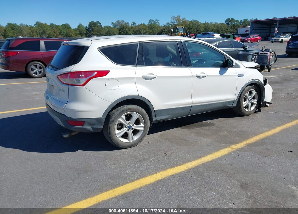 2015 FORD ESCAPE SE VIN: 1FMCU0GX6FUC06182
