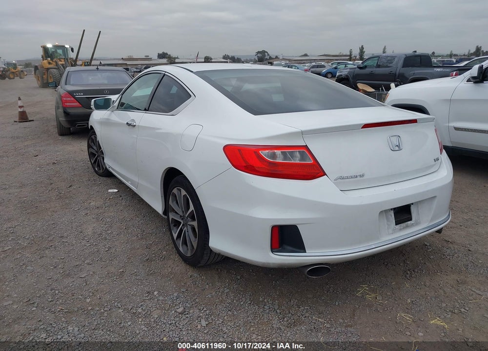 2013 HONDA ACCORD EX-L V-6 VIN: 1HGCT2B85DA008311