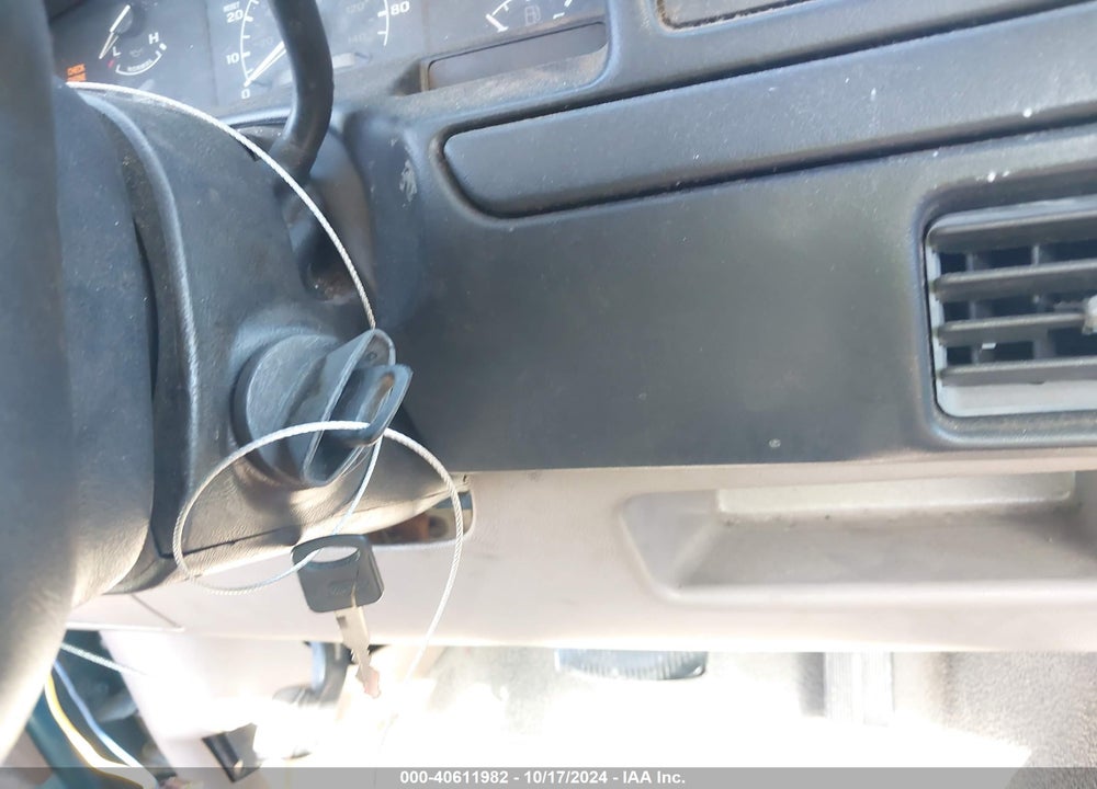 1996 FORD F150 VIN: 2FTEF15N6TCA07577