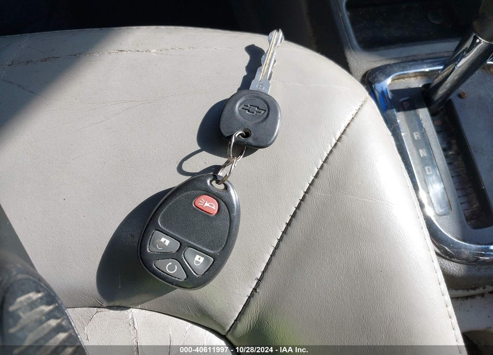 2006 CHEVROLET HHR LT VIN: 3GNDA23P16S558046