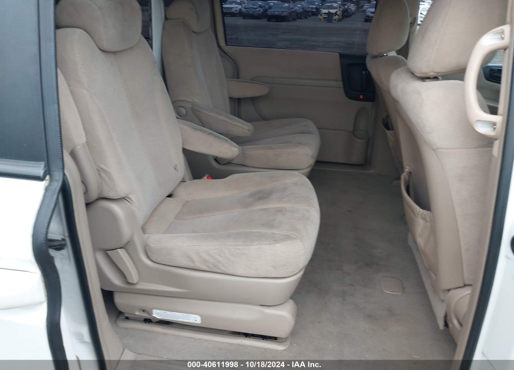 2007 HYUNDAI ENTOURAGE GLS/LIMITED/SE VIN: KNDMC233776029514