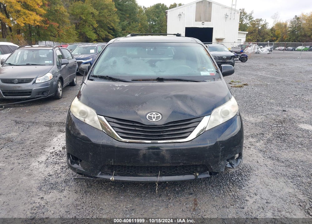 2011 TOYOTA SIENNA LE V6 VIN: 5TDKK3DC5BS105254