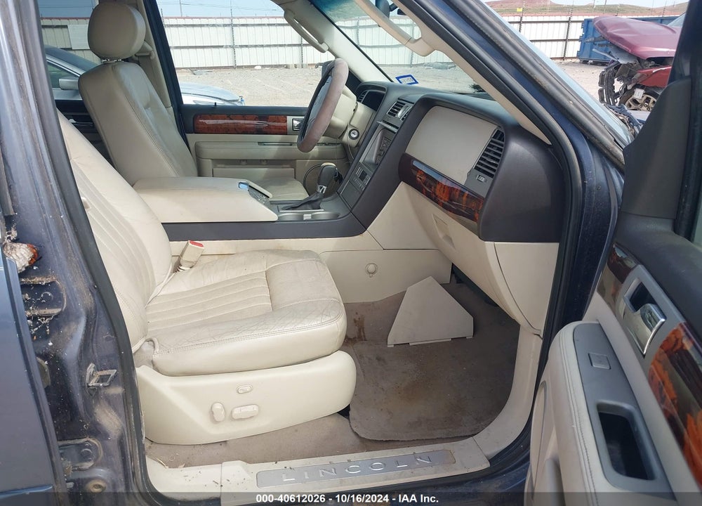 2003 LINCOLN NAVIGATOR VIN: 5LMFU27R53LJ25392