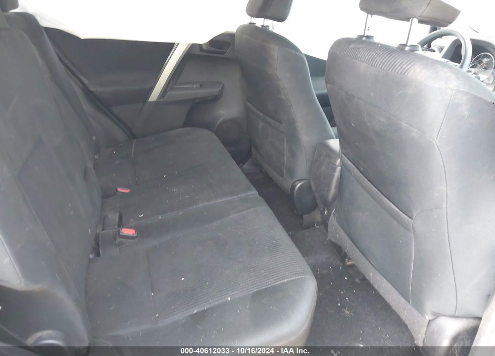 2016 TOYOTA RAV4 LE VIN: 2T3BFREV6GW444702
