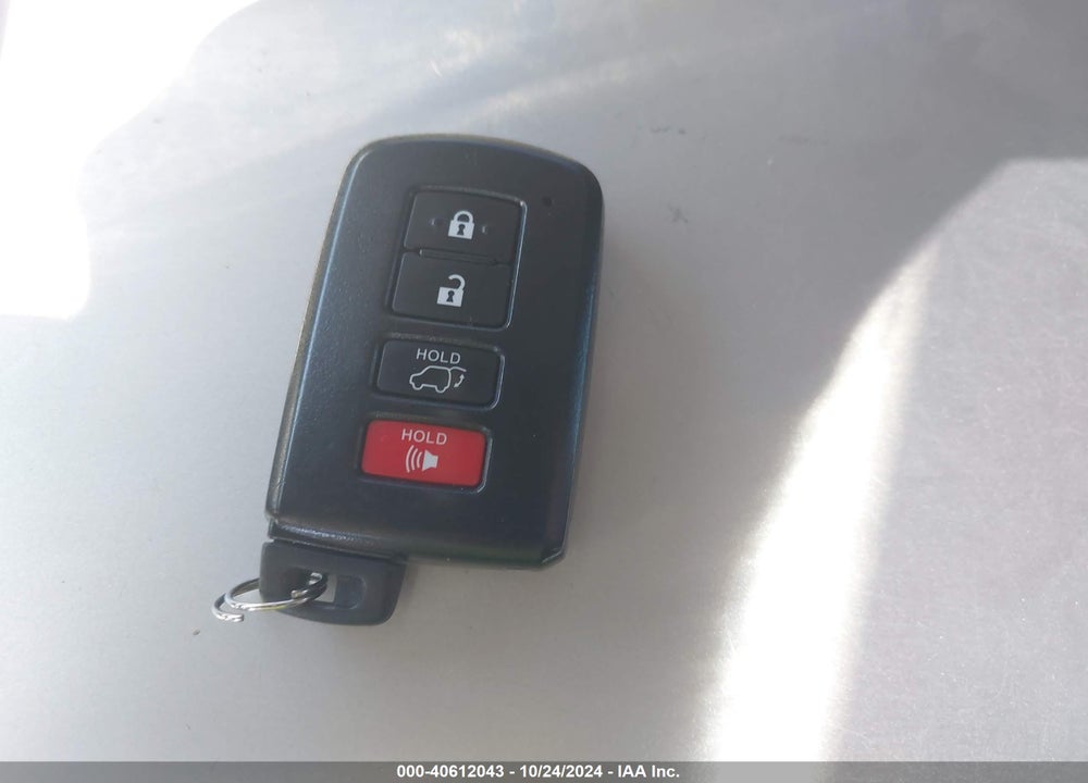 2018 TOYOTA RAV4 HYBRID SE VIN: JTMJJREV5JD231514