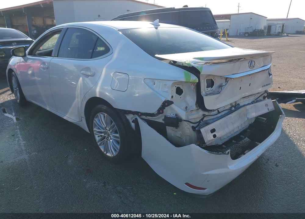 2013 LEXUS ES 350 VIN: JTHBK1GG0D2018776