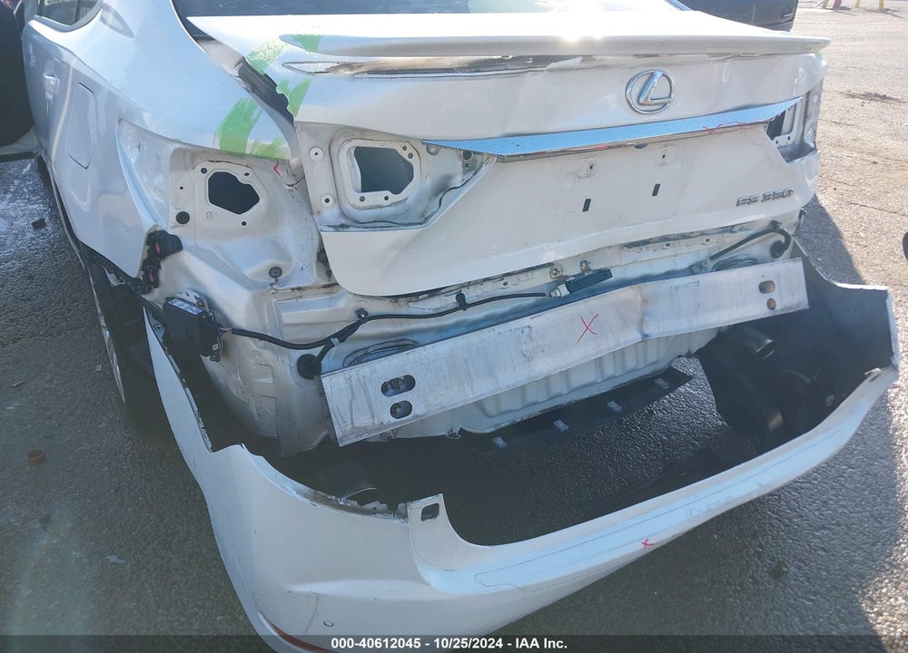 2013 LEXUS ES 350 VIN: JTHBK1GG0D2018776