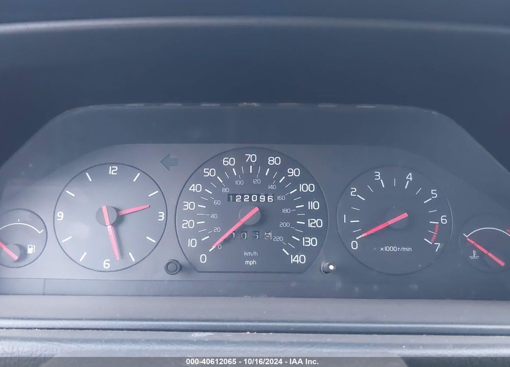 1992 VOLVO 940 VIN: YV1JS8707N1097082