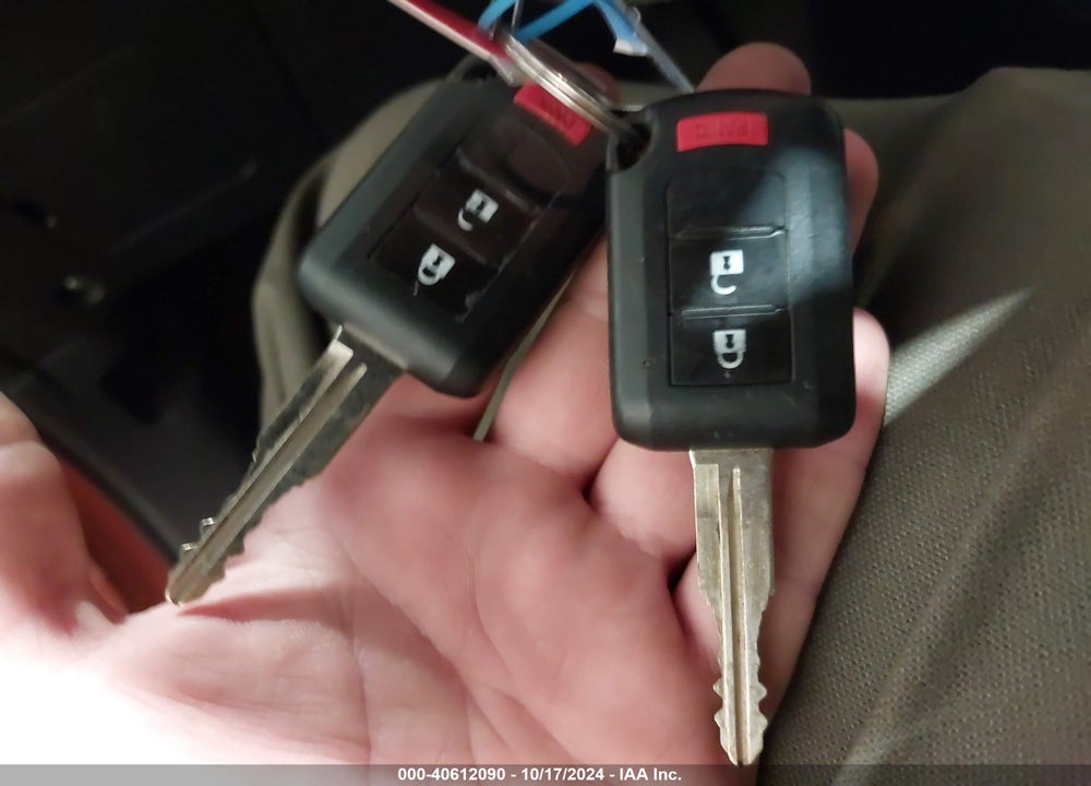 2018 MITSUBISHI MIRAGE ES VIN: ML32A3HJ1JH014905