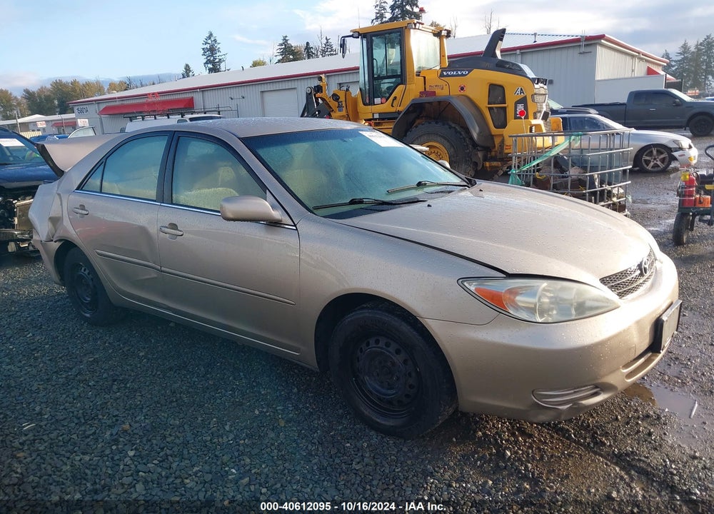 2002 TOYOTA CAMRY LE VIN: JTDBE32K620086122