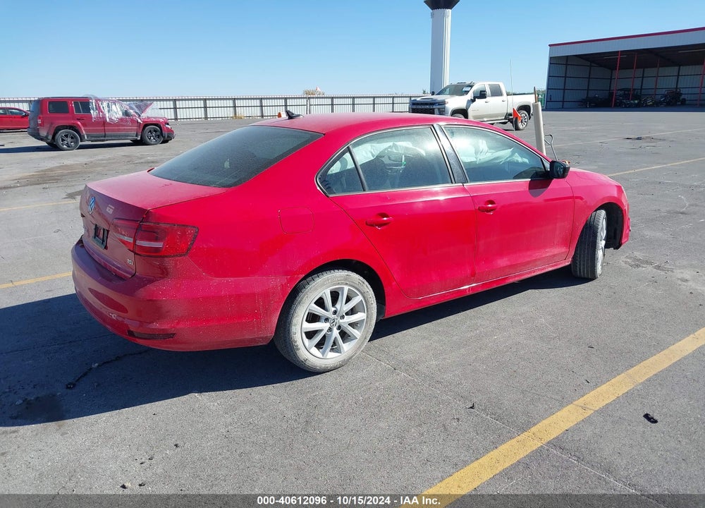 2015 VOLKSWAGEN JETTA 1.8T SE VIN: 3VWD17AJXFM323621