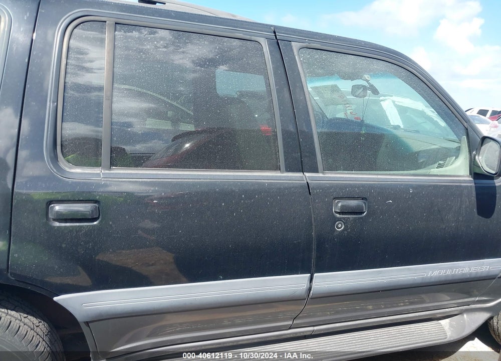 2000 MERCURY MOUNTAINEER VIN: 4M2ZU66P4YUJ44913