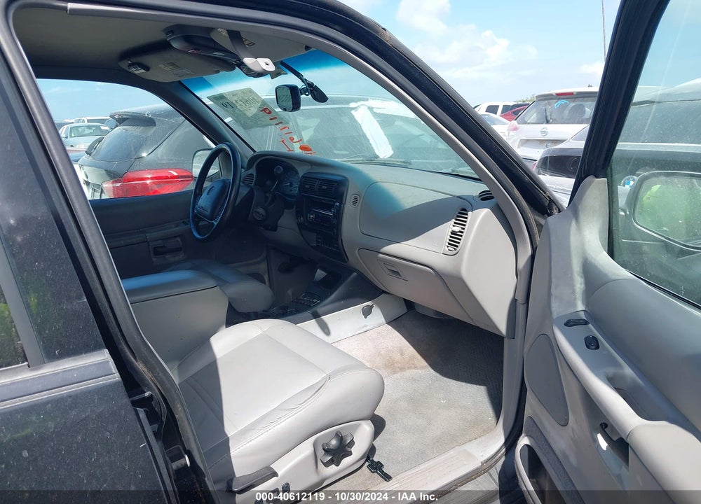 2000 MERCURY MOUNTAINEER VIN: 4M2ZU66P4YUJ44913