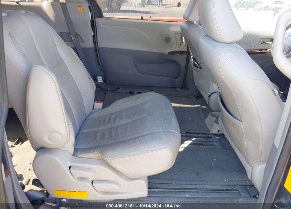 2011 TOYOTA SIENNA XLE V6 VIN: 5TDYK3DC9BS035252