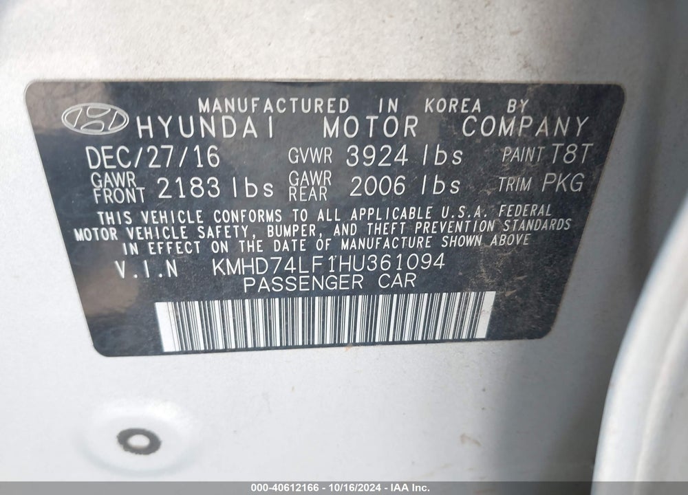 2017 HYUNDAI ELANTRA VIN: KMHD74LF1HU361094