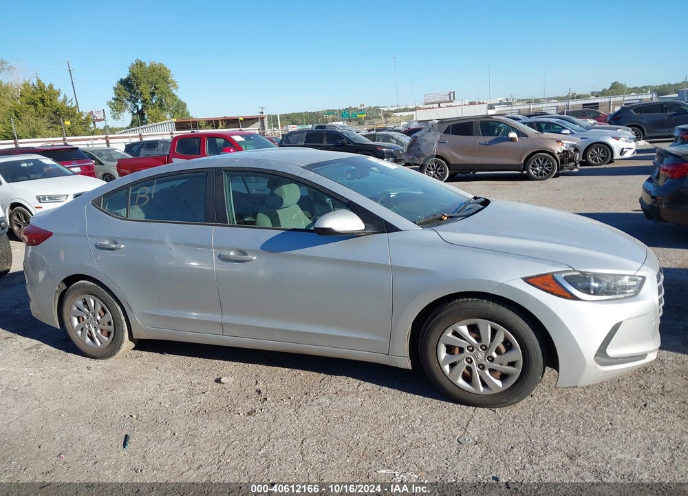 2017 HYUNDAI ELANTRA VIN: KMHD74LF1HU361094