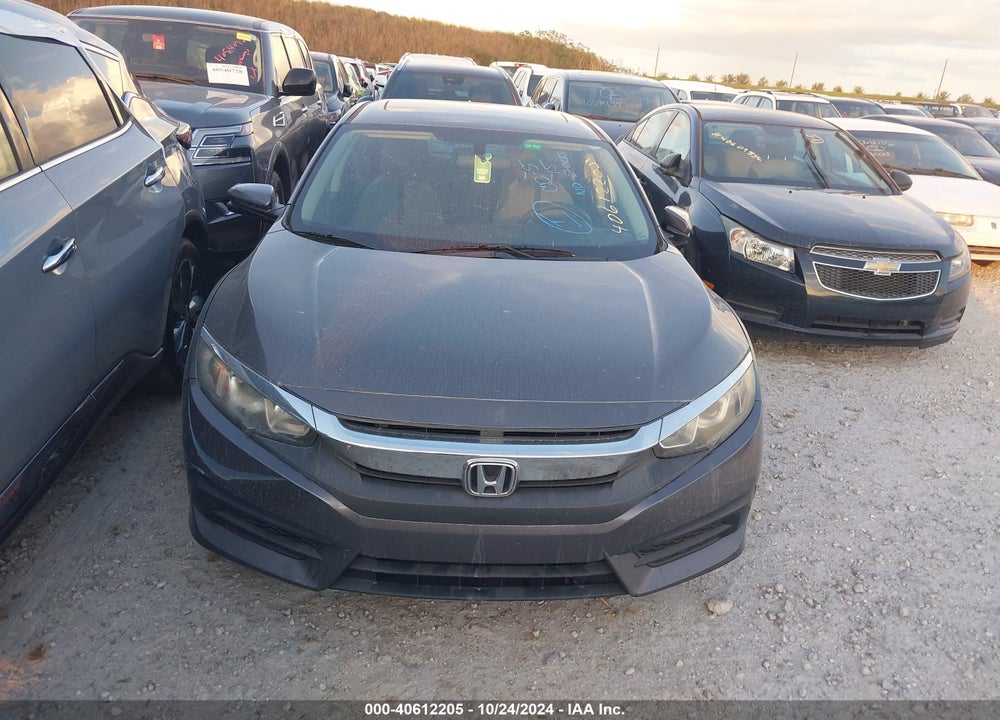 2018 HONDA CIVIC EX VIN: 19XFC2F77JE033829