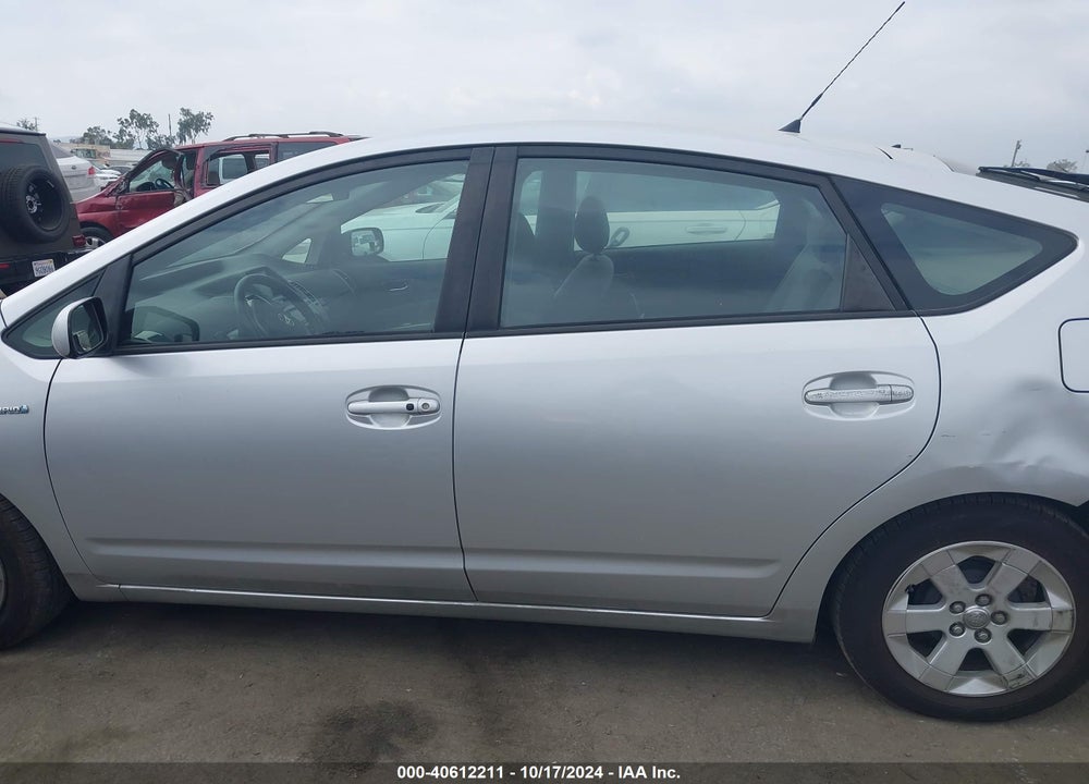 2006 TOYOTA PRIUS VIN: JTDKB20U167069975