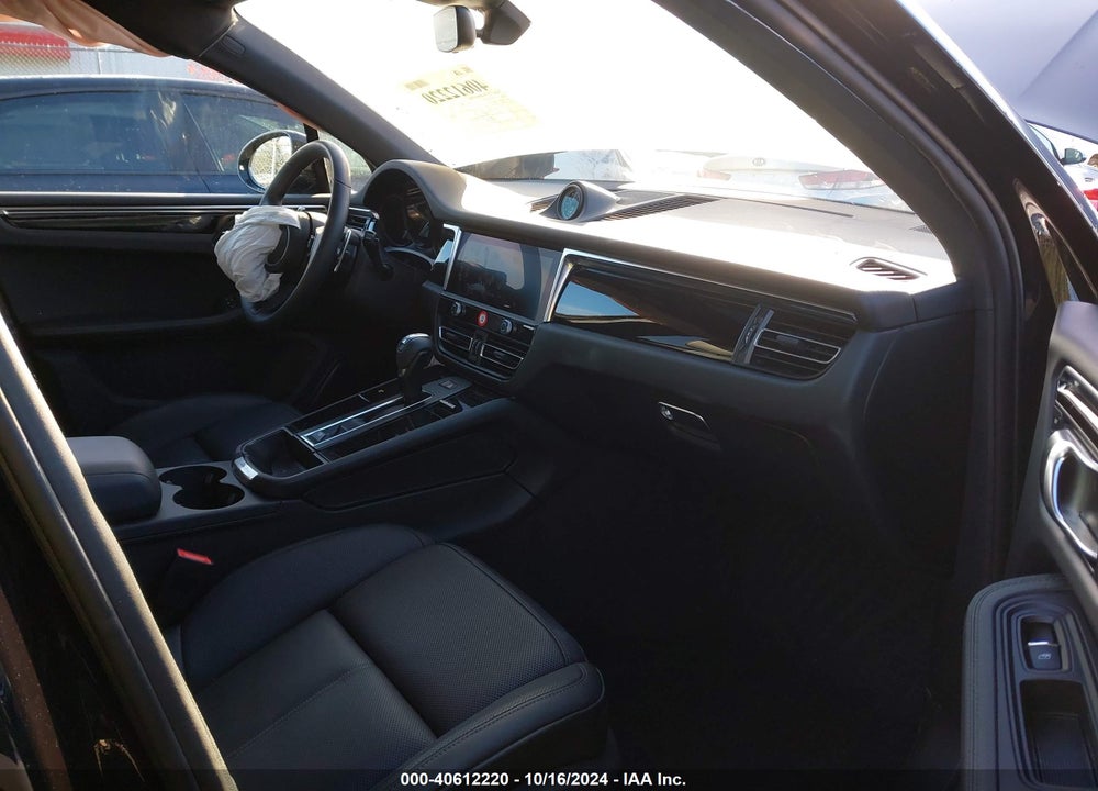 2024 PORSCHE MACAN T VIN: WP1AA2A56RLB14957