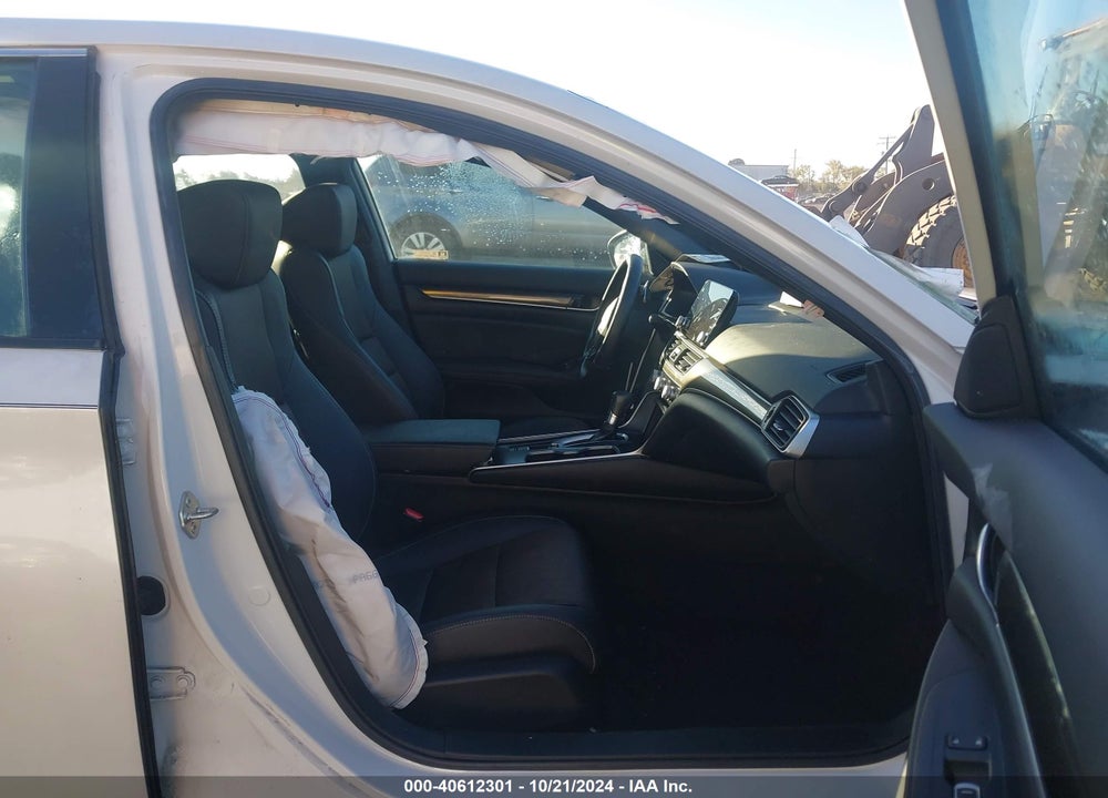 2019 HONDA ACCORD SPORT VIN: 1HGCV1F33KA011725