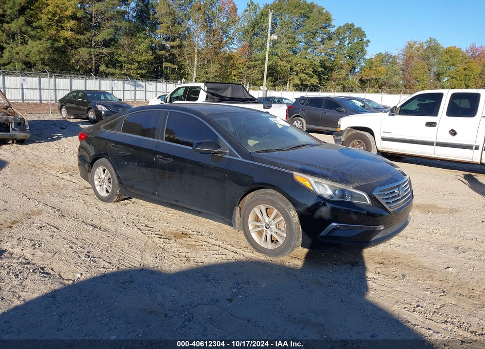 2015 HYUNDAI SONATA SE VIN: 5NPE24AF6FH197522