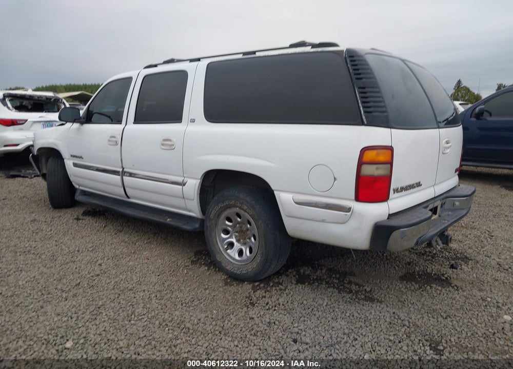 2000 GMC YUKON XL 1500 SLE VIN: 3GKEC16T4YG139001