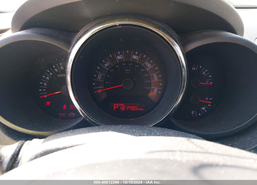 2011 KIA SOUL VIN: KNDJT2A25B7345736