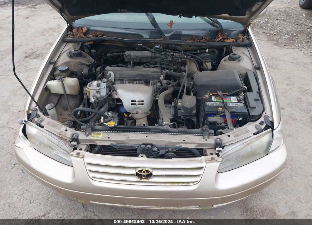 1999 TOYOTA CAMRY LE VIN: JT2BG22KXX0271987