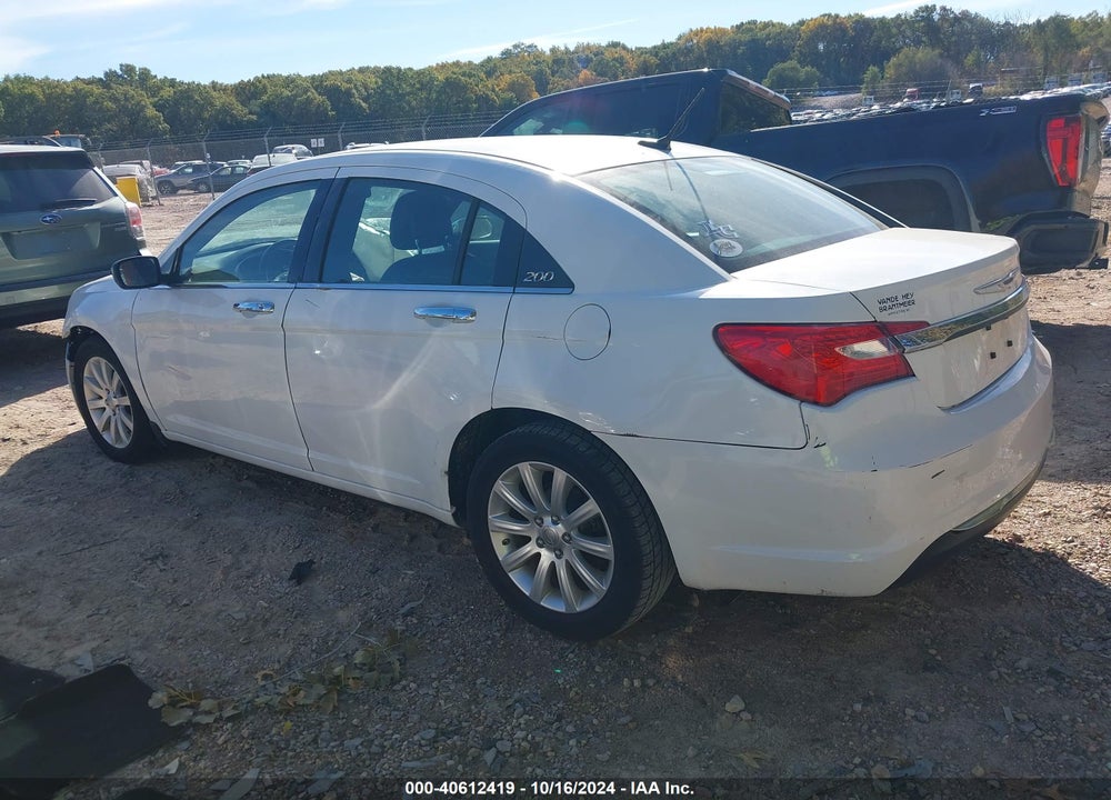 2013 CHRYSLER 200 LIMITED VIN: 1C3CCBCG6DN574222