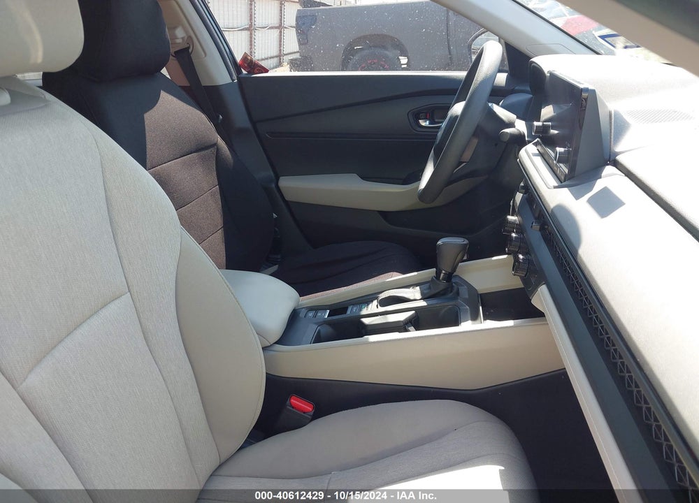 2024 HONDA ACCORD LX VIN: 1HGCY1F26RA010142