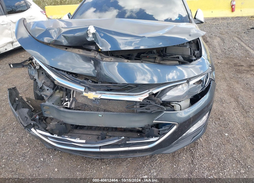 2019 CHEVROLET MALIBU LT VIN: 1G1ZD5ST1KF112671