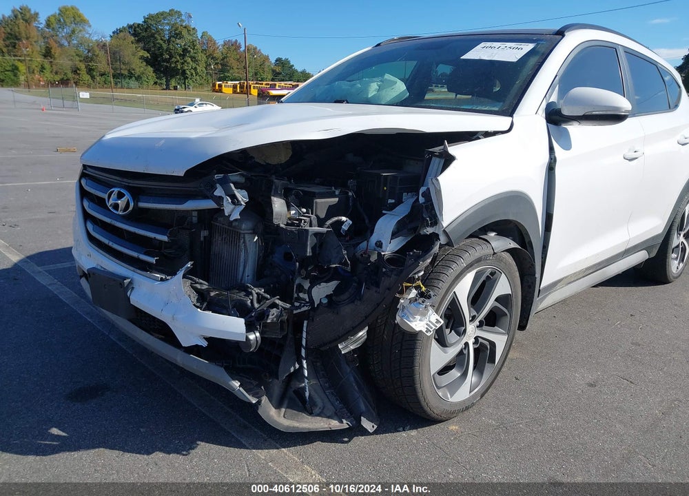 2018 HYUNDAI TUCSON VALUE VIN: KM8J3CA25JU820349