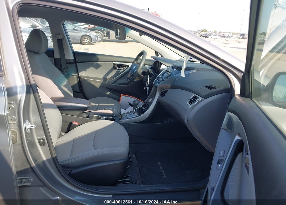 2013 HYUNDAI ELANTRA GLS VIN: 5NPDH4AE7DH378112