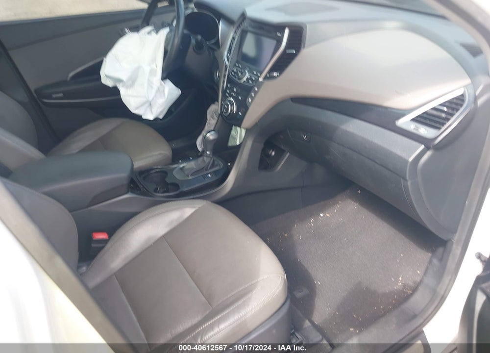 2016 HYUNDAI SANTA FE SE VIN: KM8SR4HF2GU134411