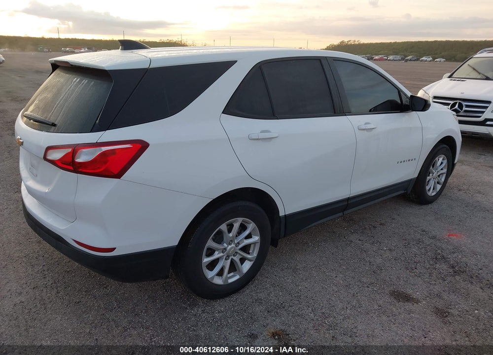2020 CHEVROLET EQUINOX FWD LS VIN: 3GNAXHEV5LS641538
