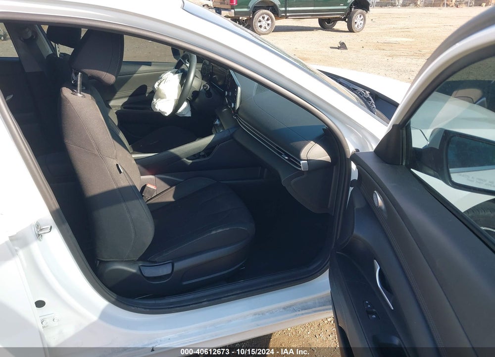 2021 HYUNDAI ELANTRA SEL VIN: 5NPLN4AG8MH018921