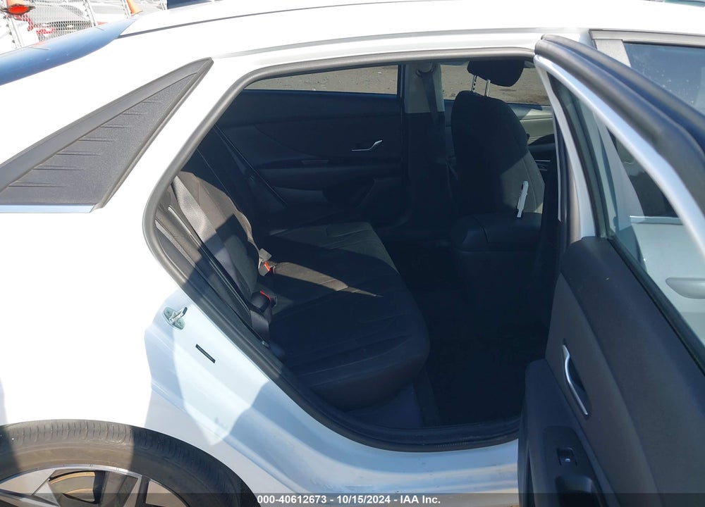 2021 HYUNDAI ELANTRA SEL VIN: 5NPLN4AG8MH018921