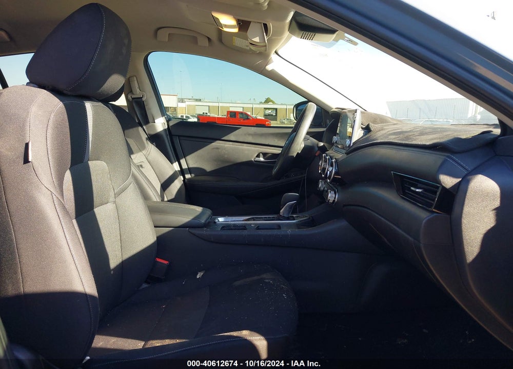 2024 NISSAN SENTRA SV XTRONIC CVT VIN: 3N1AB8CV7RY261359