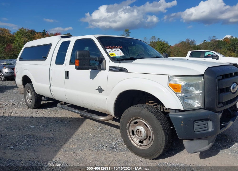 2011 FORD F-250 XL VIN: 1FT7X2BT8BEA81638