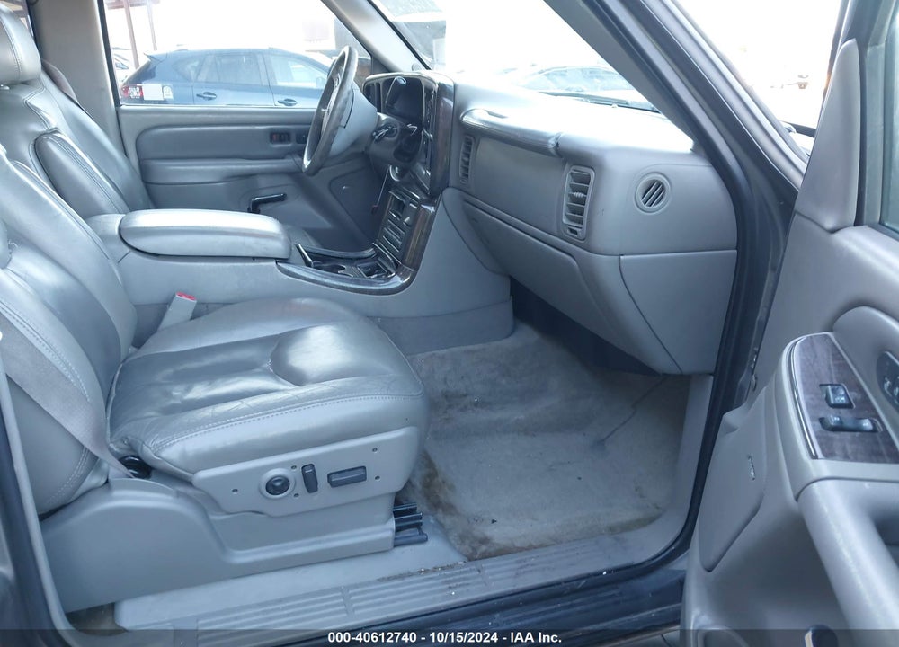 2006 GMC YUKON DENALI VIN: 1GKEK63U86J157266